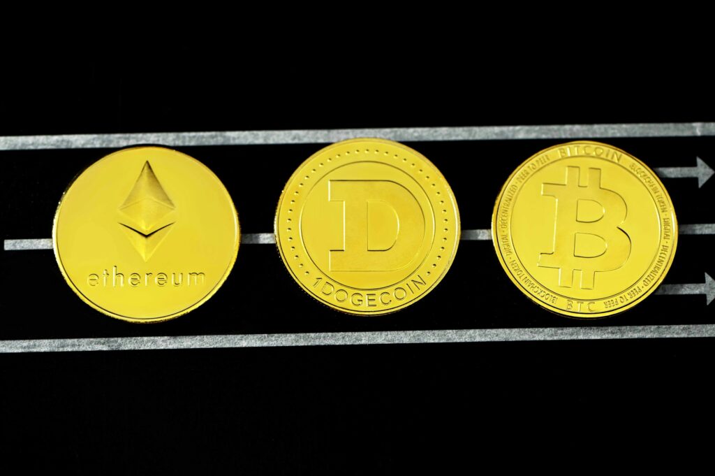 Bitcoin, Ethereum and Dogecoin dominate social topics